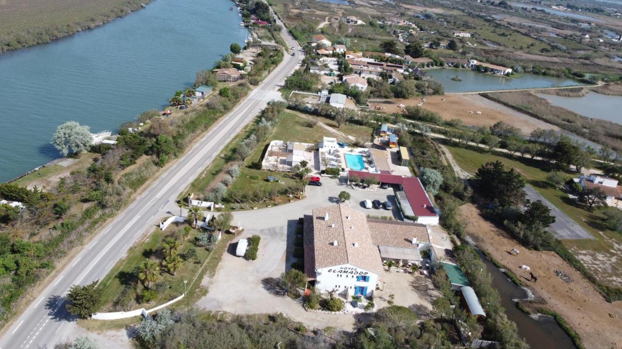 Clamador Hotel